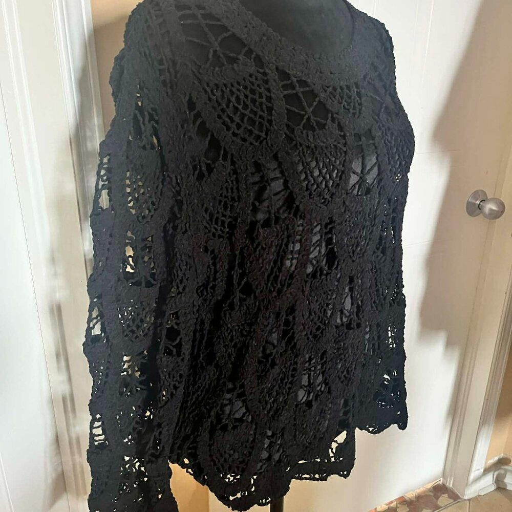 Black Crocheted Top Designed in Italy (E18) - Picture 4 of 9